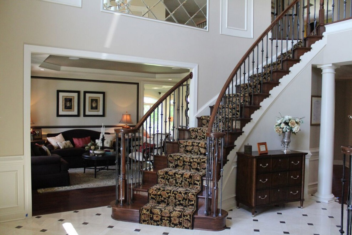 This shows loudoun stairs installed in a house.